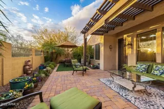 Photo #2: 6503156 Listing