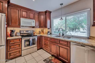 Photo #2: 6503213 Listing