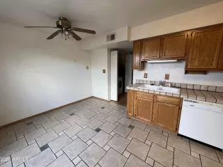 Photo #3: 6503480 Listing 