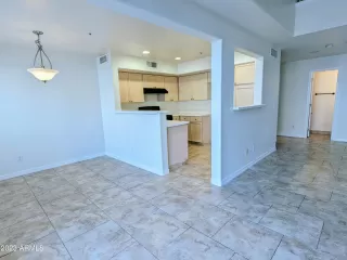 Photo #6: 6503621 Listing 