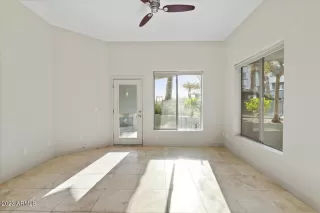 Photo #5: 6503857 Listing 