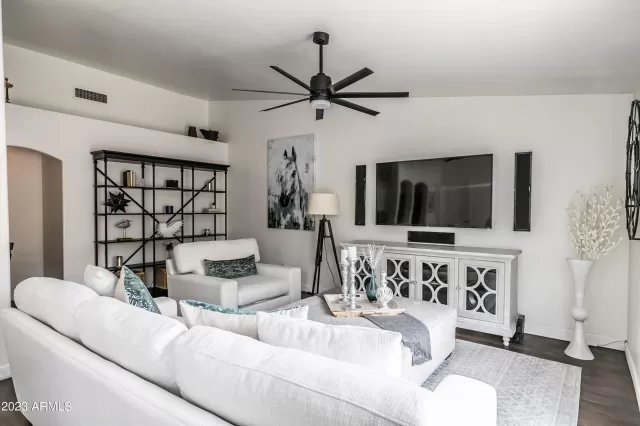 MLS: 6503858 Condo For Sale