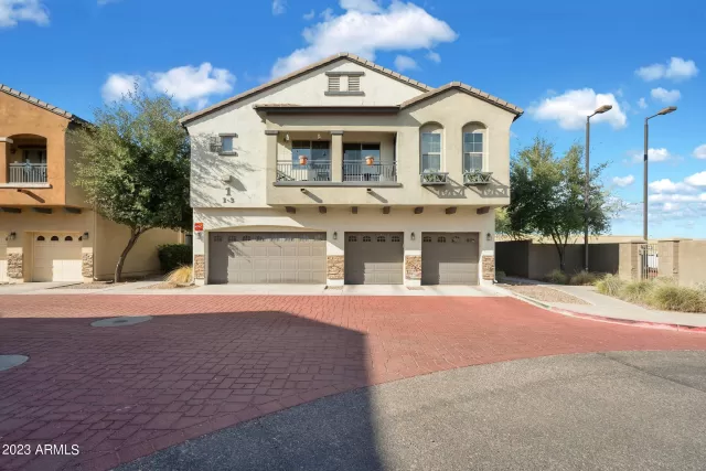 MLS: 6504205 Condo For Sale