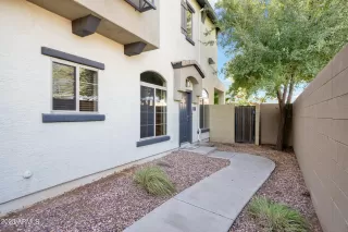 Photo #2: 6504205 Listing 