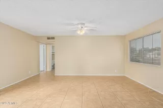 Photo #6: 6504632 Listing 