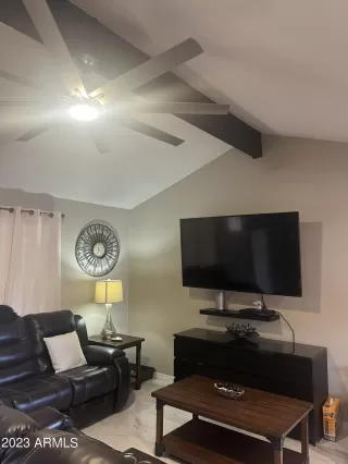 Photo #1: 6504687 Listing