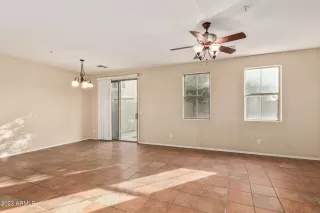 Photo #4: 6504865 Listing