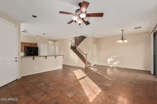 Photo #5: 6504865 Listing