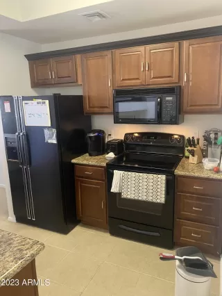 Photo #2: 6504901 Listing