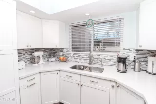 Photo #4: 6504987 Listing