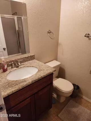 Photo #4: 6504999 Listing