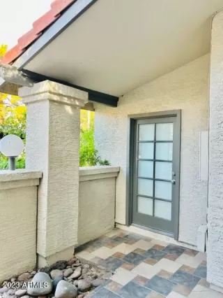 Photo #2: 6505176 Listing