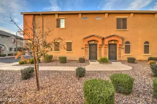 Photo #2: 6505211 Listing 