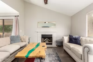 Photo #5: 6505436 Listing