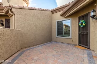 Photo #2: 6506091 Listing