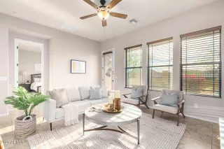 Photo #5: 6506091 Listing