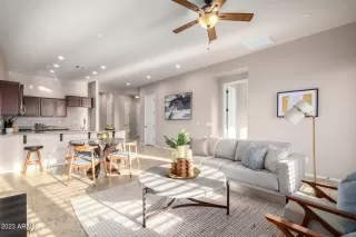 Photo #6: 6506091 Listing