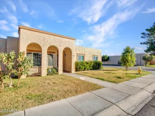 Photo #2: 6506157 Listing