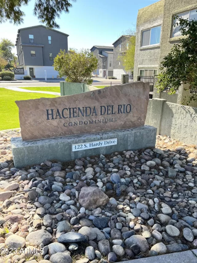 MLS: 6506267 Condo For Sale
