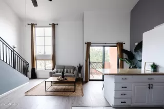 Photo #1: 6506378 Listing 