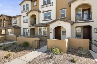 Photo #3: 6506605 Listing
