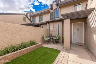 Photo #1: 6506616 Listing