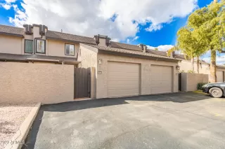 Photo #5: 6506616 Listing