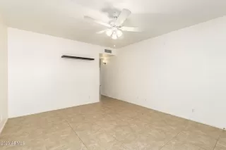 Photo #5: 6506735 Listing