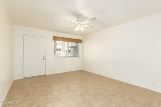 Photo #6: 6506735 Listing