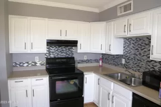 Photo #4: 6506792 Listing