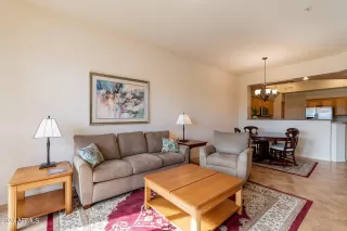 Photo #5: 6506917 Listing 