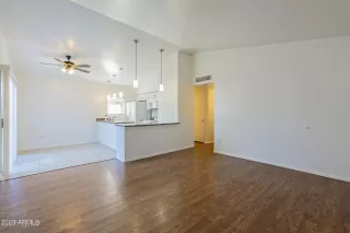 Photo #3: 6507194 Listing