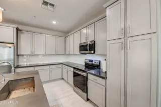 Photo #3: 6507202 Listing