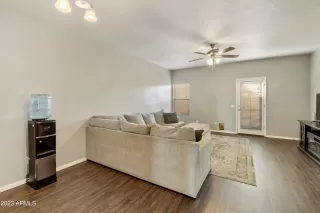 Photo #5: 6507247 Listing