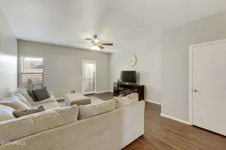 Photo #6: 6507247 Listing