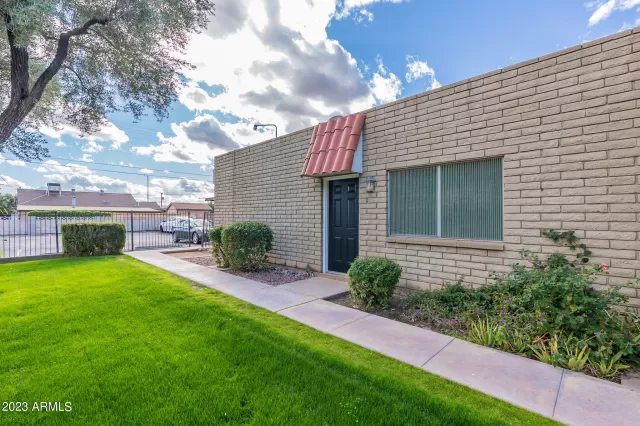 MLS: 6507390 Condo For Sale