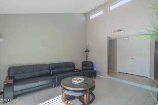 Photo #4: 6507602 Listing