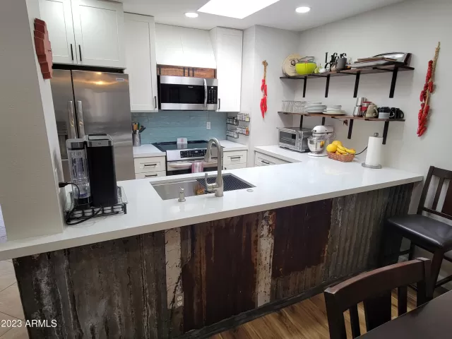 MLS: 6507729 Condo For Sale