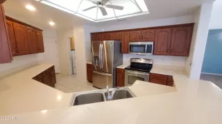 Photo #4: 6507895 Listing