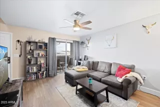 Photo #6: 6508055 Listing 