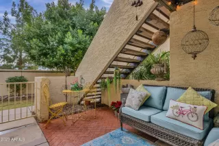 Photo #3: 6508173 Listing