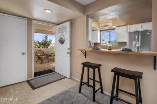 Photo #2: 6508570 Listing 