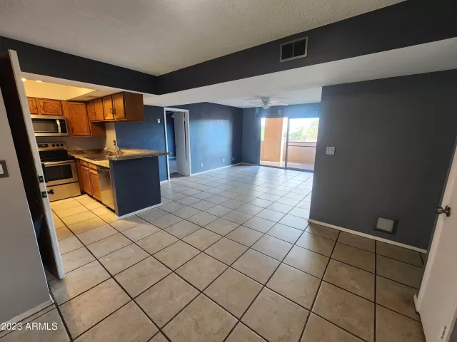 MLS: 6508714 Condo For Sale