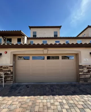 Photo #1: 6508944 Listing