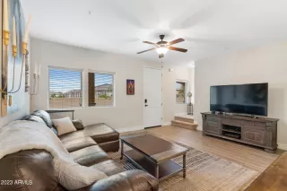 Photo #5: 6508944 Listing