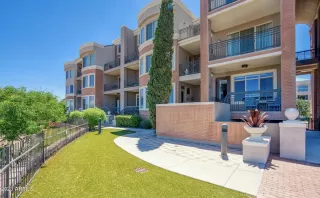 Photo #5: 6509191 Listing