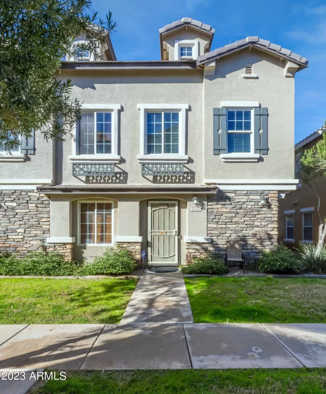 MLS: 6509223 Condo For Sale