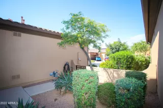 Photo #5: 6509554 Listing