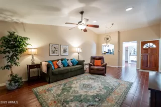 Photo #4: 6509575 Listing 