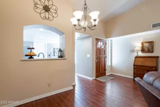 Photo #6: 6509575 Listing 